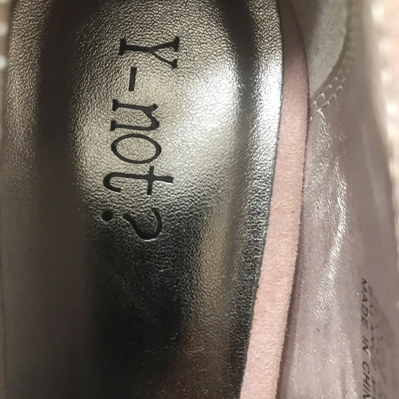 Pink Heels - Picture 6 of 7